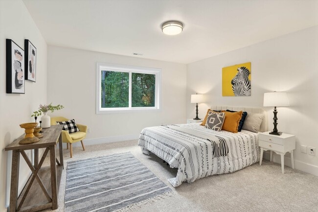 Building Photo - 6315 142nd Ave SE