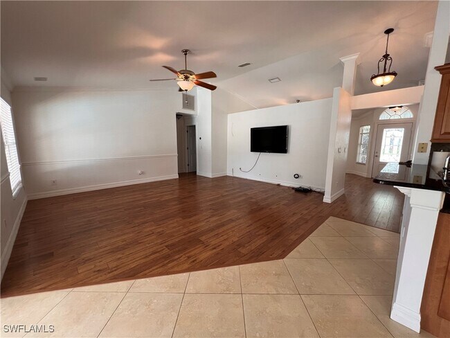 Building Photo - 145 Plantation Cir