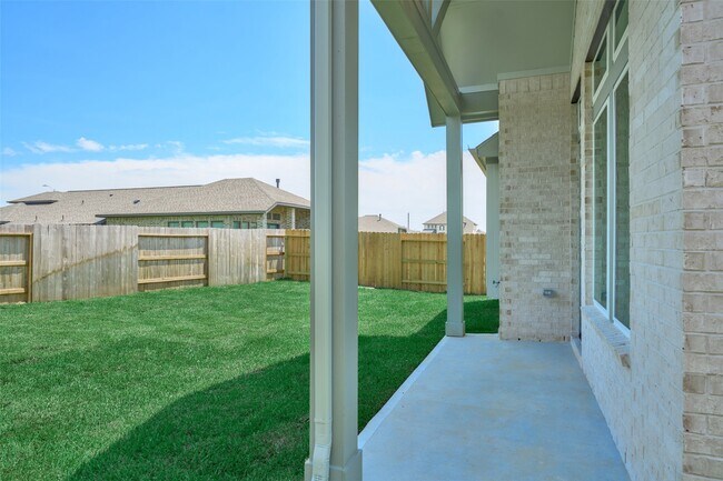 Building Photo - 20730 Open Range Ct