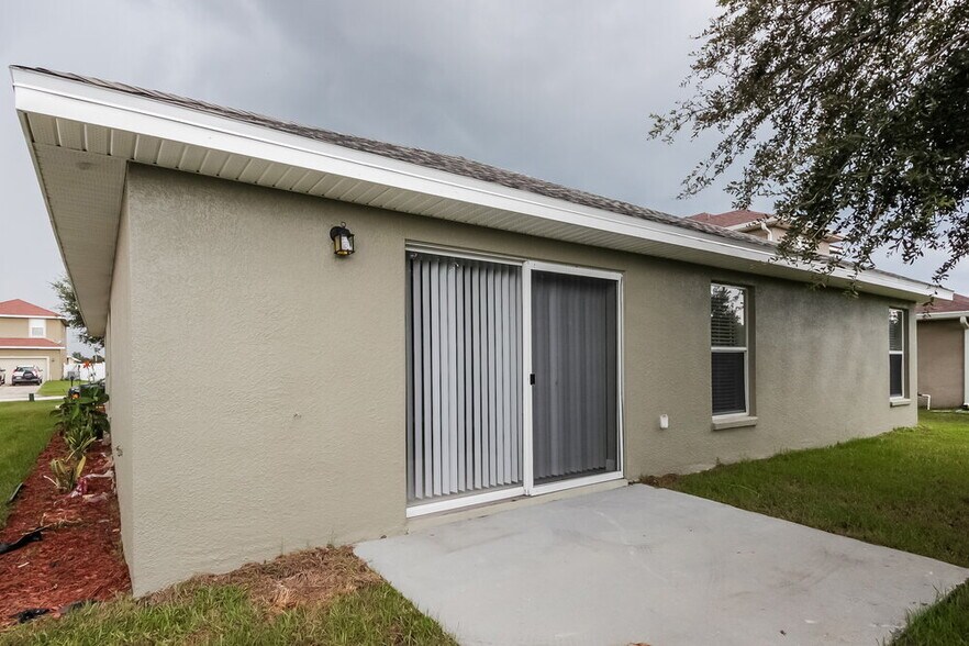 Building Photo - 2774 Eagle Canyon Dr S