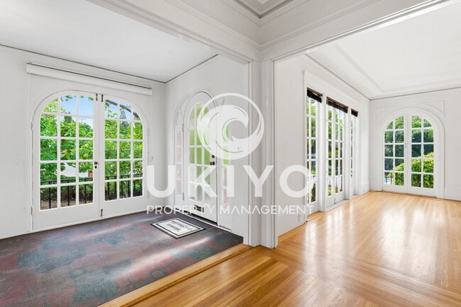 Building Photo - 1801 Marin Ave