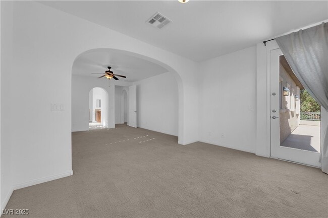 Building Photo - 8445 Cambrils Ave