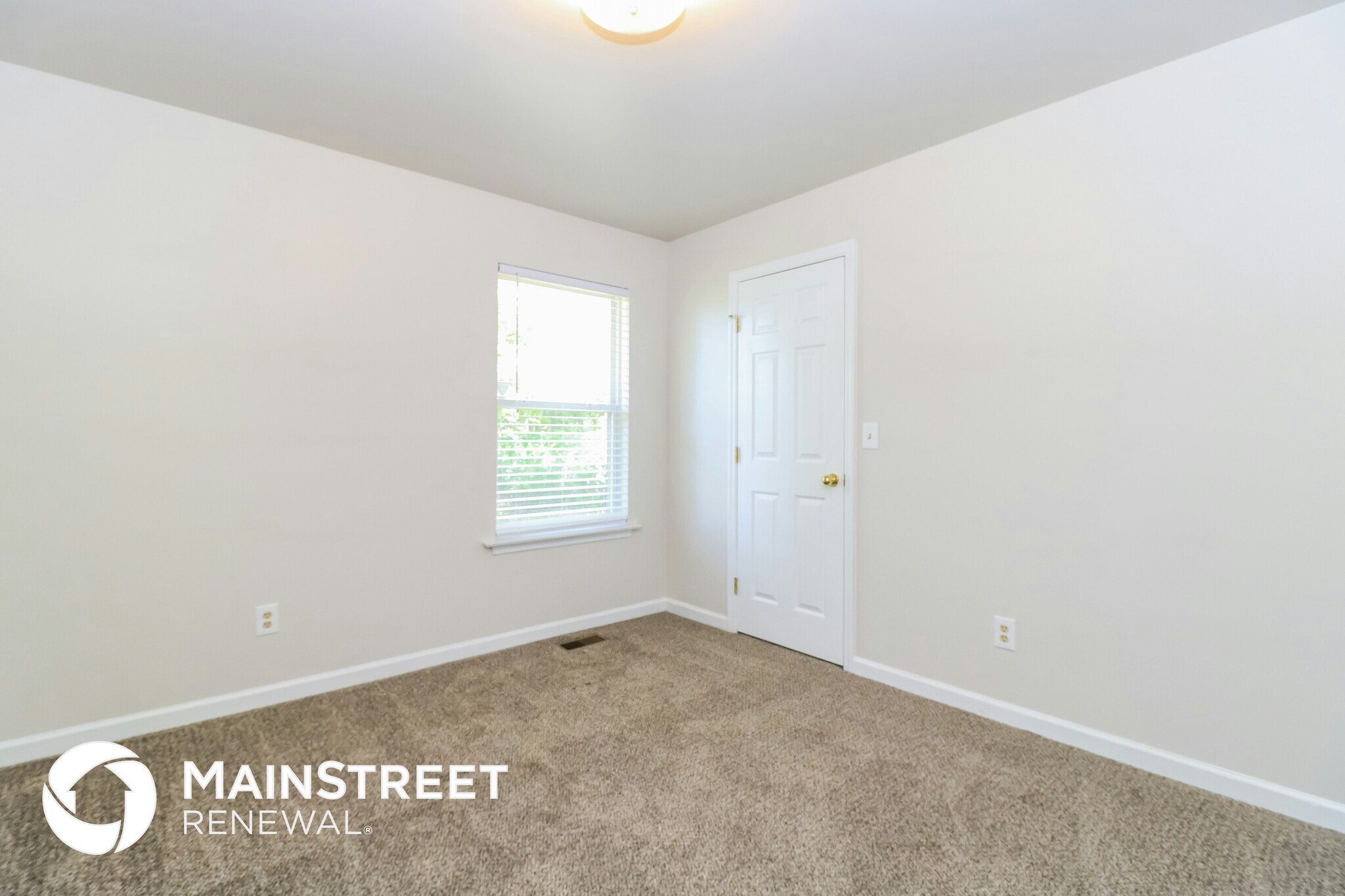 Building Photo - 14 Cantabrian Ct