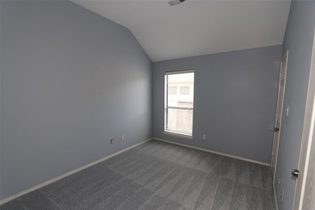 Building Photo - 11031 Anilu Dr