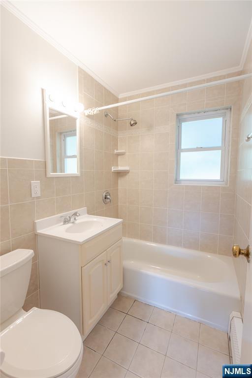 Building Photo - 108 Regency