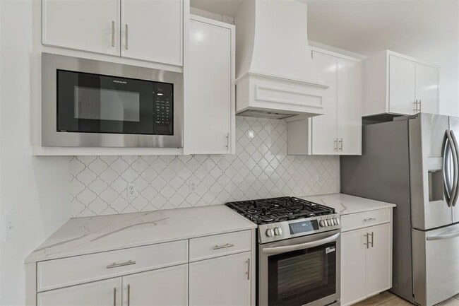 Building Photo - 17920 Anthem Blvd