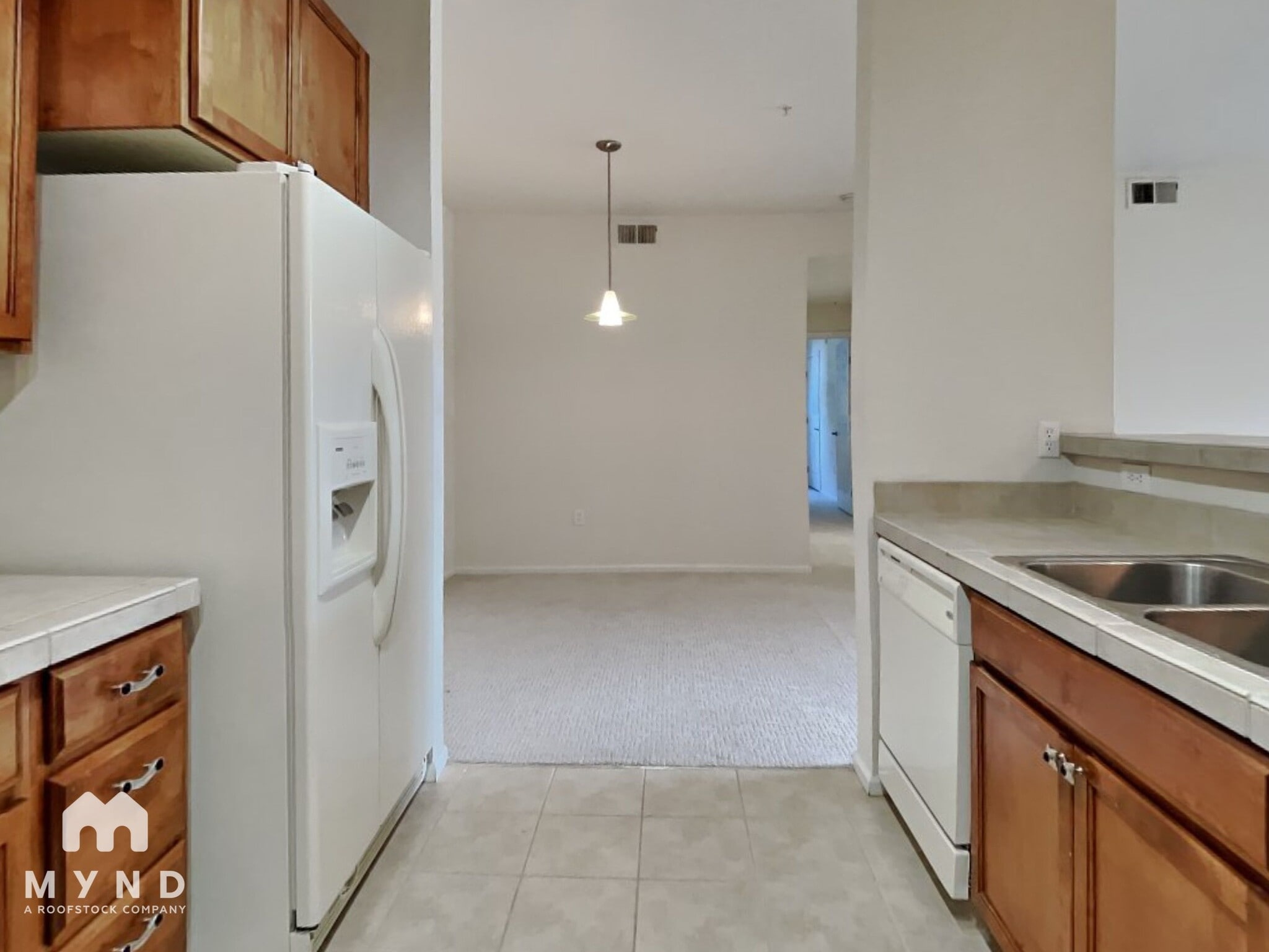 Building Photo - 3854 S Dayton Way