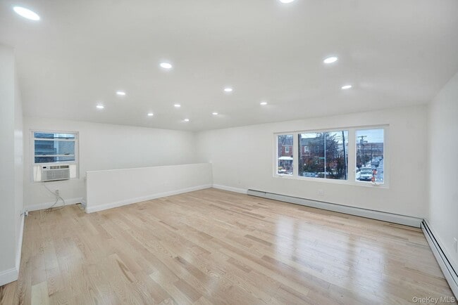 Building Photo - 109-87 Francis Lewis Blvd