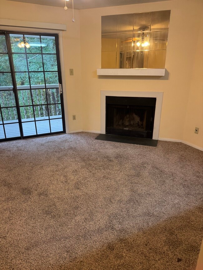 Building Photo - 3704 Chimney Ridge Pl