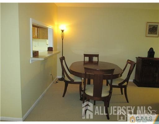 Building Photo - 1406 Woodbridge Commons Way