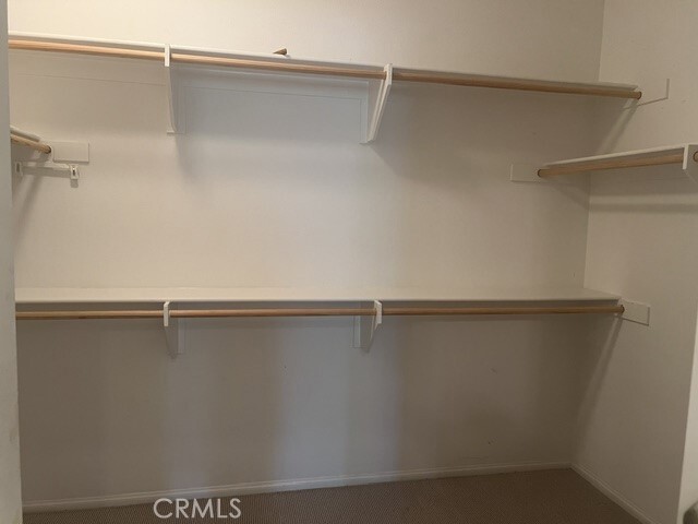 Building Photo - 11384 Valley Oak Ln