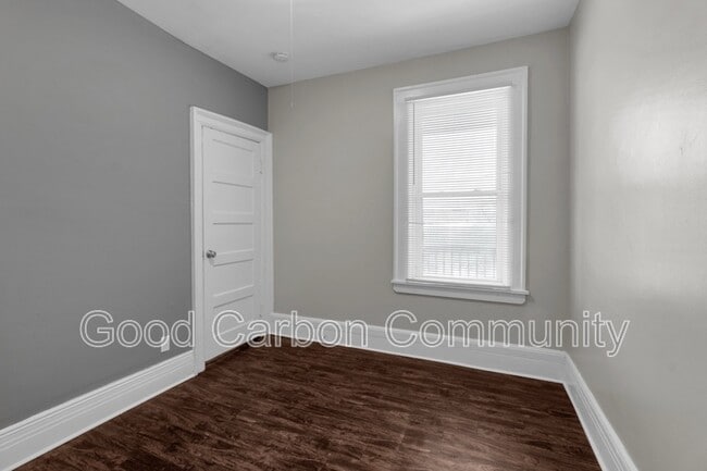 Building Photo - 1073 Grant St