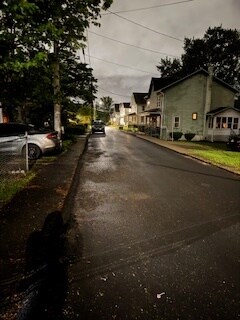View if the the Neighborhood - 121 Morris Ave