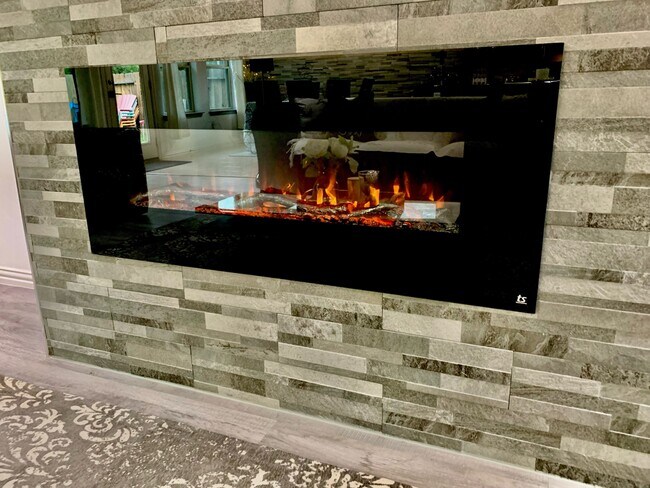 Building Photo - 21445 Lambeth Ridge Ln