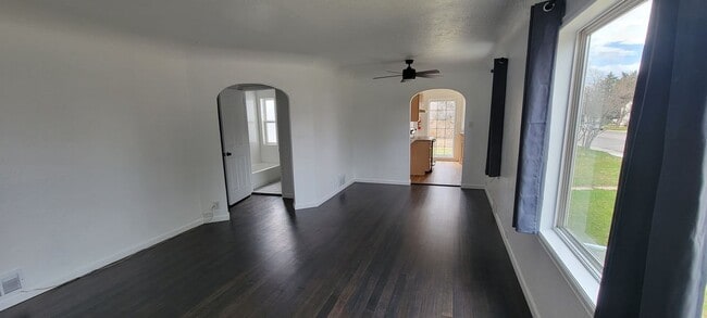 Building Photo - 4701 S Pearl St