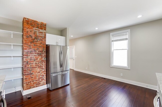 Building Photo - 5107 Marion Ave