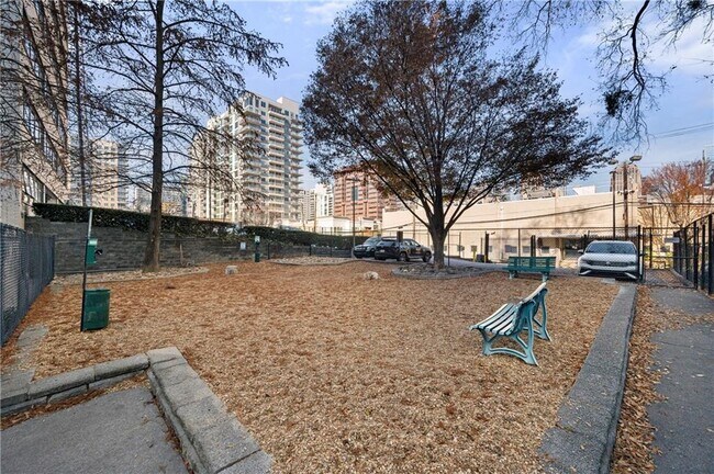 Building Photo - 878 Peachtree St NE