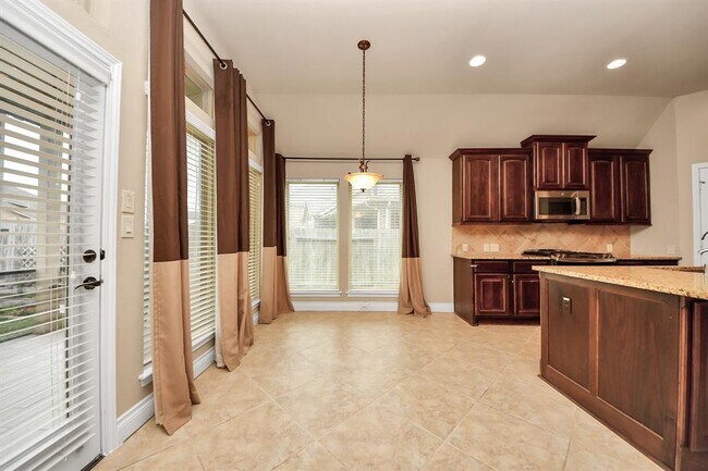 Building Photo - 3018 Sunrise Run Ln