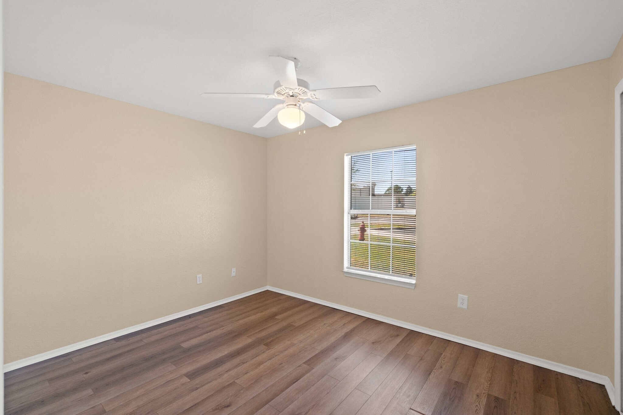 Building Photo - 801 Cape Cod Dr