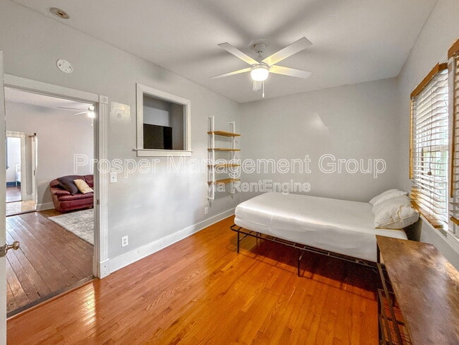 Building Photo - 311 Sumter St
