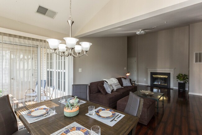 Building Photo - 7507 Snowpea Ct