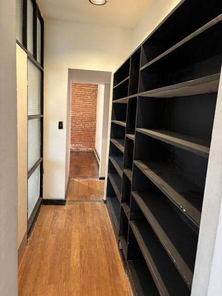 Hall/Storage - 1326 W Pratt St