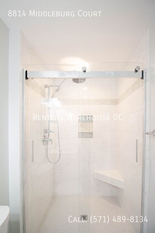 Building Photo - 8814 Middleburg Ct