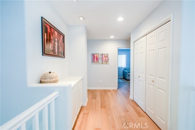 Building Photo - 14 Rowan Dr