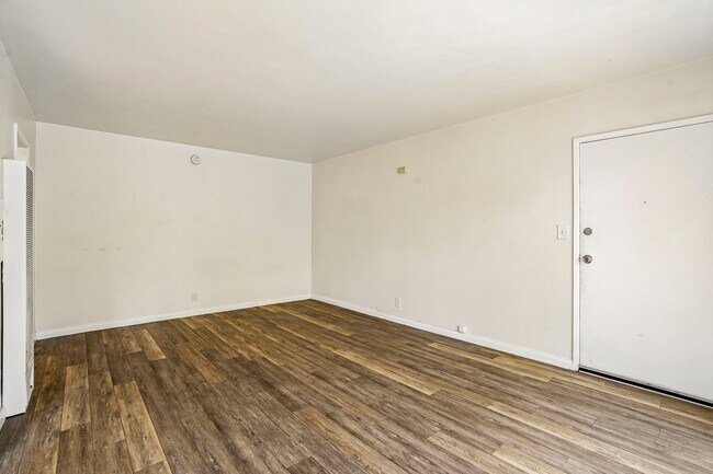 Floorplan - 3867 Potomac Ave.