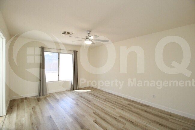 Building Photo - 1562 S Monterey St