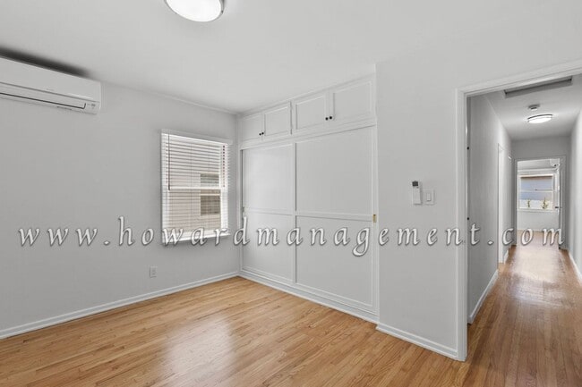 Building Photo - Cozy, Well Kept 3 Bedroom Home, Laundry & ...