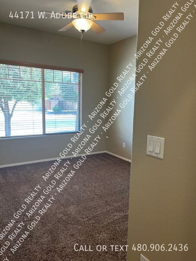 Building Photo - 44171 Adobe Cir