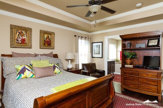 Building Photo - 3252 N Bentley Ridge