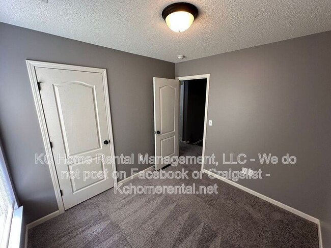 Building Photo - 12740 New Jersey Ct