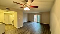 Building Photo - Upgraded 2 Bed, 2 Bath Condo - Available NOW!