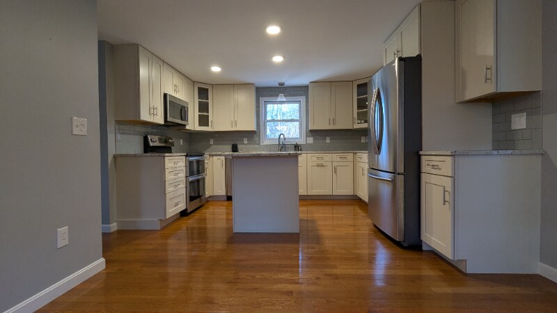 Building Photo - 161 Albion Rd