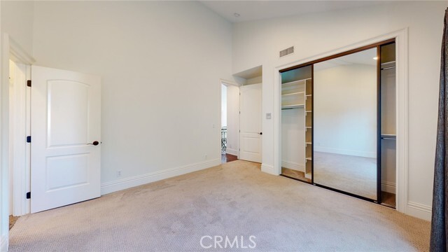 Building Photo - 1102 Slauson Ln