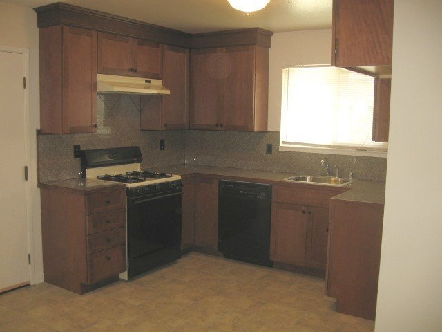 Building Photo - Rosemont home