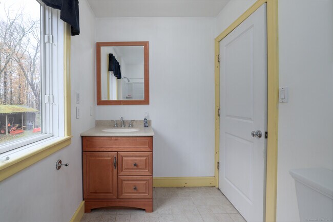 Building Photo - 266 Old Forge Rd