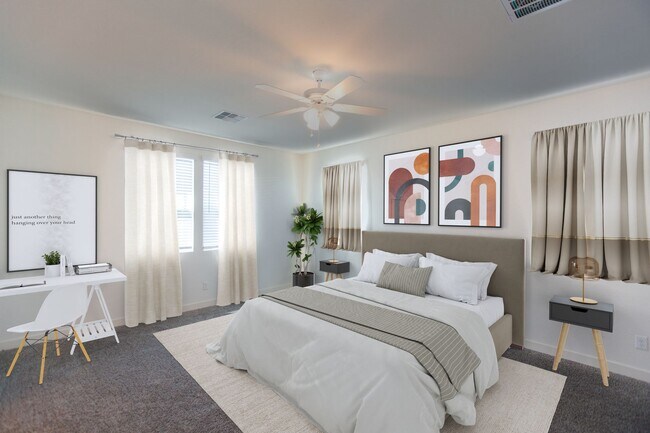 Building Photo - 2327 S Wycliff Cir