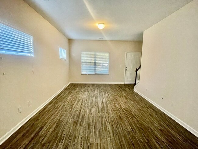 Building Photo - Luxurious 2 story 3 bedroom 2.5 bath townhomes. Located in Salisbury.
