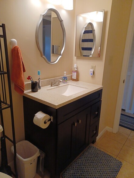 Bathroom - 1411 Hammock Pine Blvd