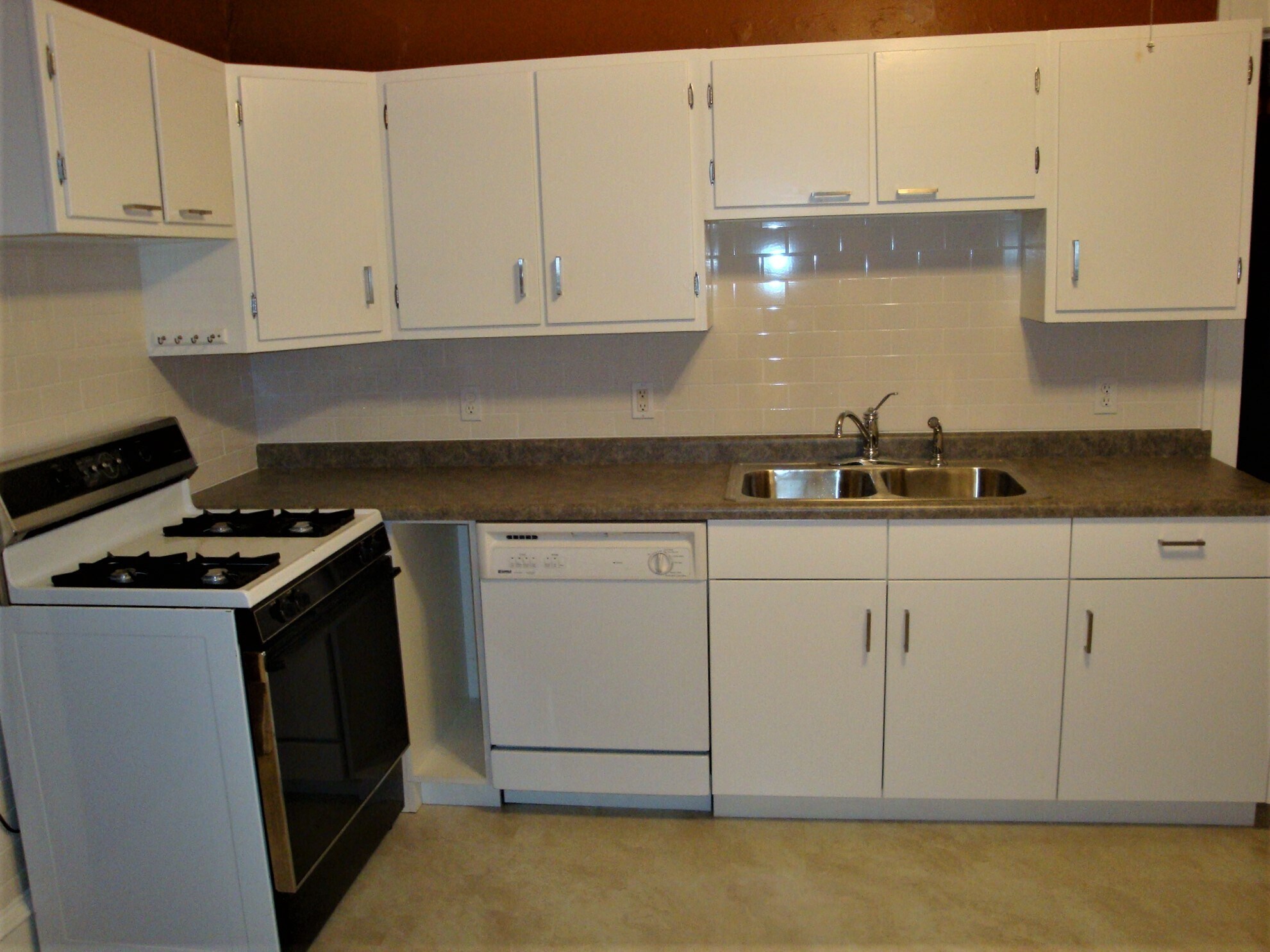 Building Photo - 3823 Blaisdell Ave