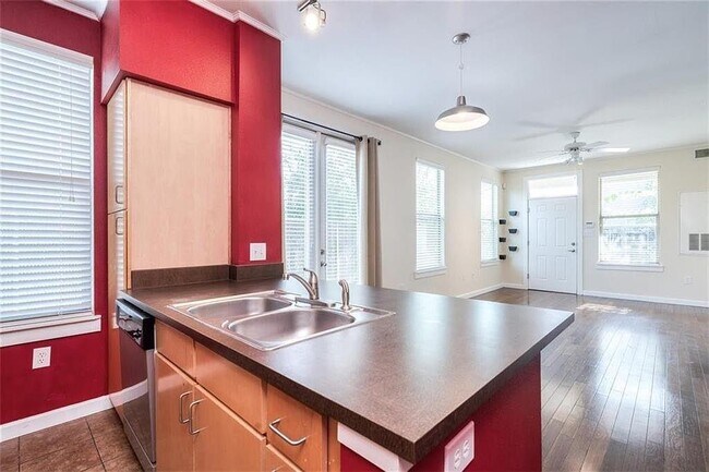 Building Photo - 1201 Grove Blvd