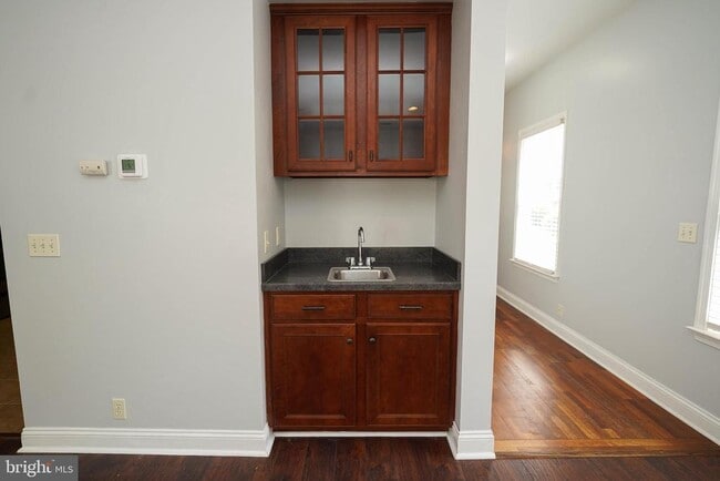 Building Photo - 1455 Hidden Meadow Ln