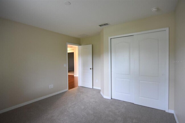 Building Photo - 2870 Grassmoor Loop