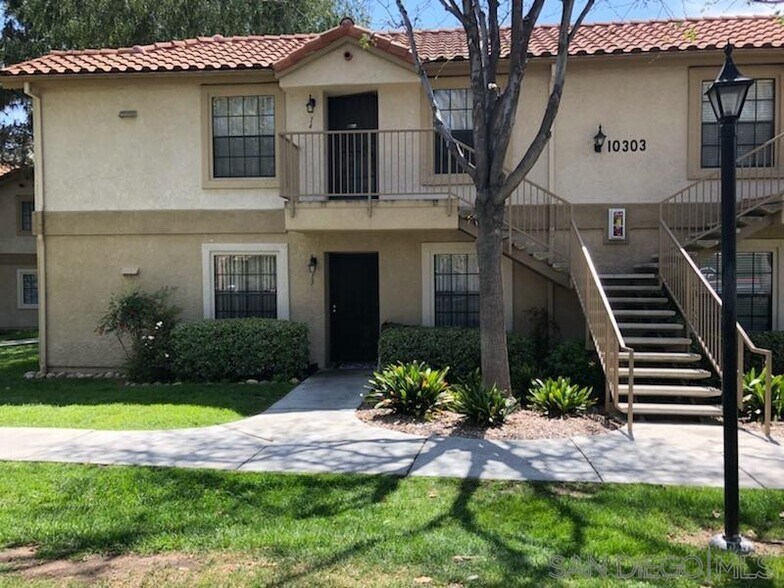 Property - 10303 Azuaga St