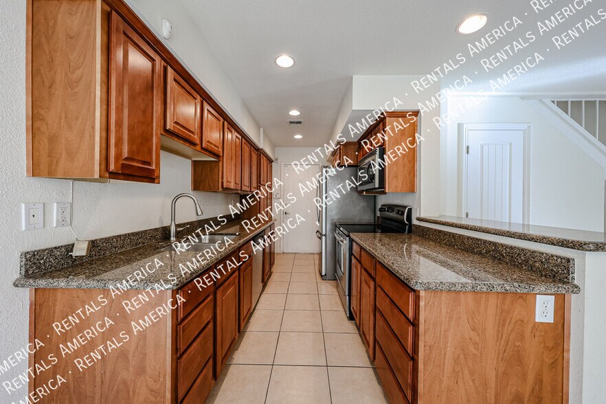 Building Photo - 8825 S 48th St