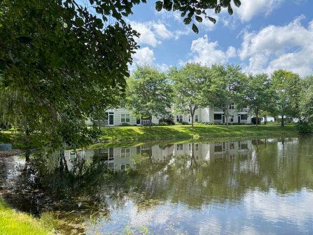 Building Photo - 2800 S Knightsbridge Cir