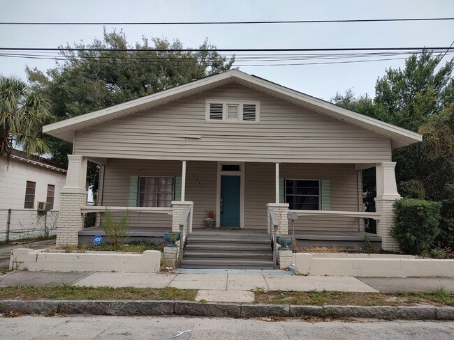Primary Photo - Historic Ybor City Home